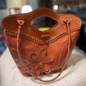 💛Patricia Nash “Aplaques” Tote Shoulder Bag